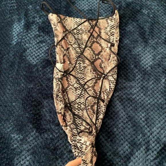 Never worn snakeskin strappy bodysuit - Picture 4 of 7